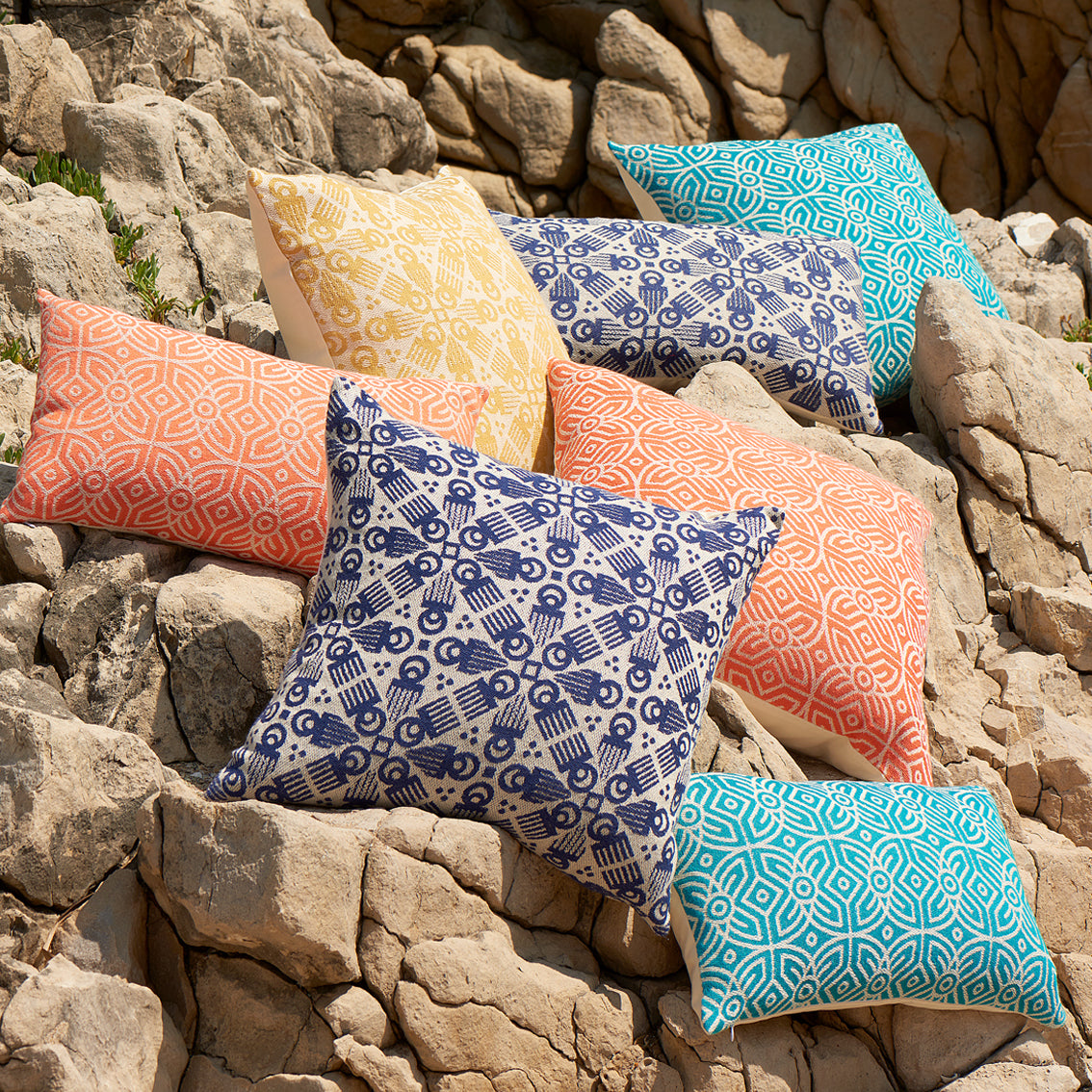 Mustard Woven 'Duafe' Cushion